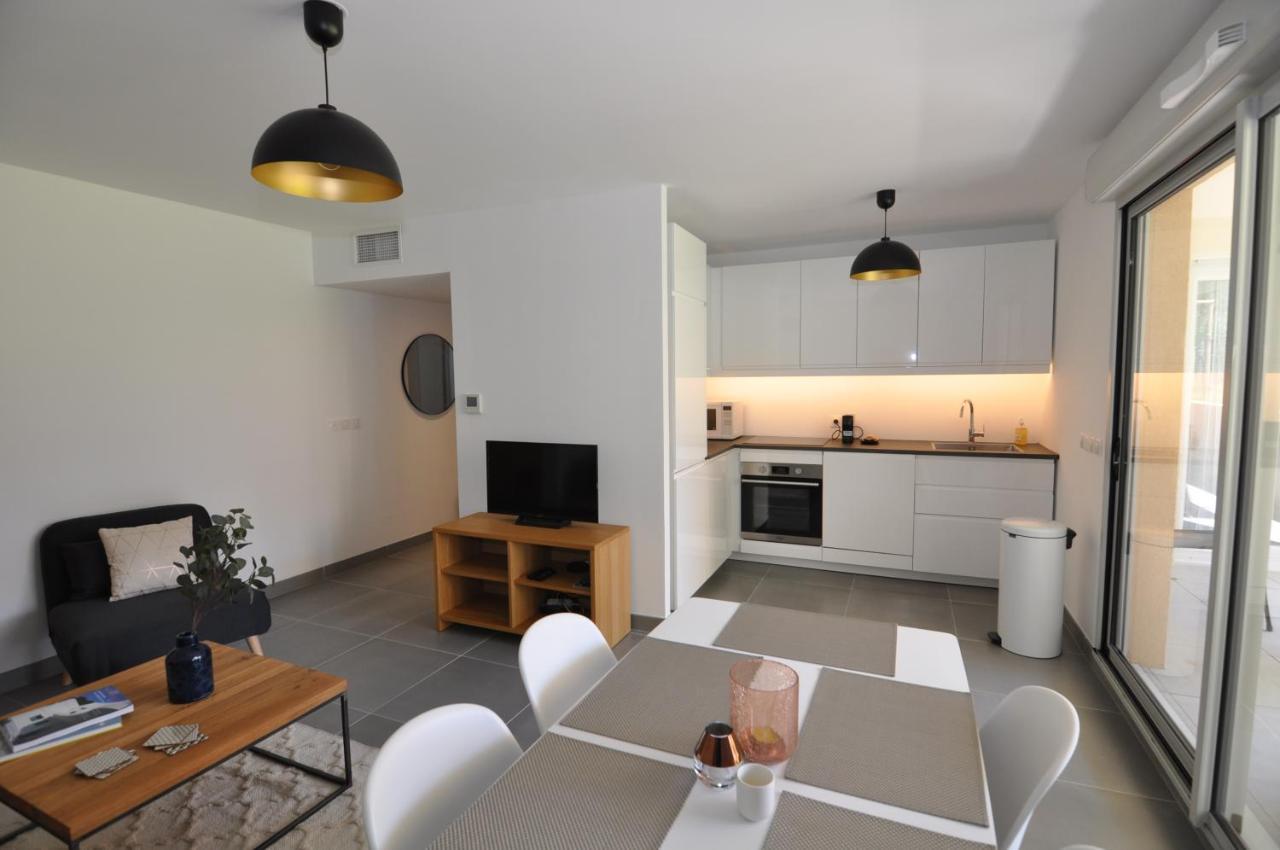 Fantastic Two-bedroom - Le Jardin Des Iles Apartment